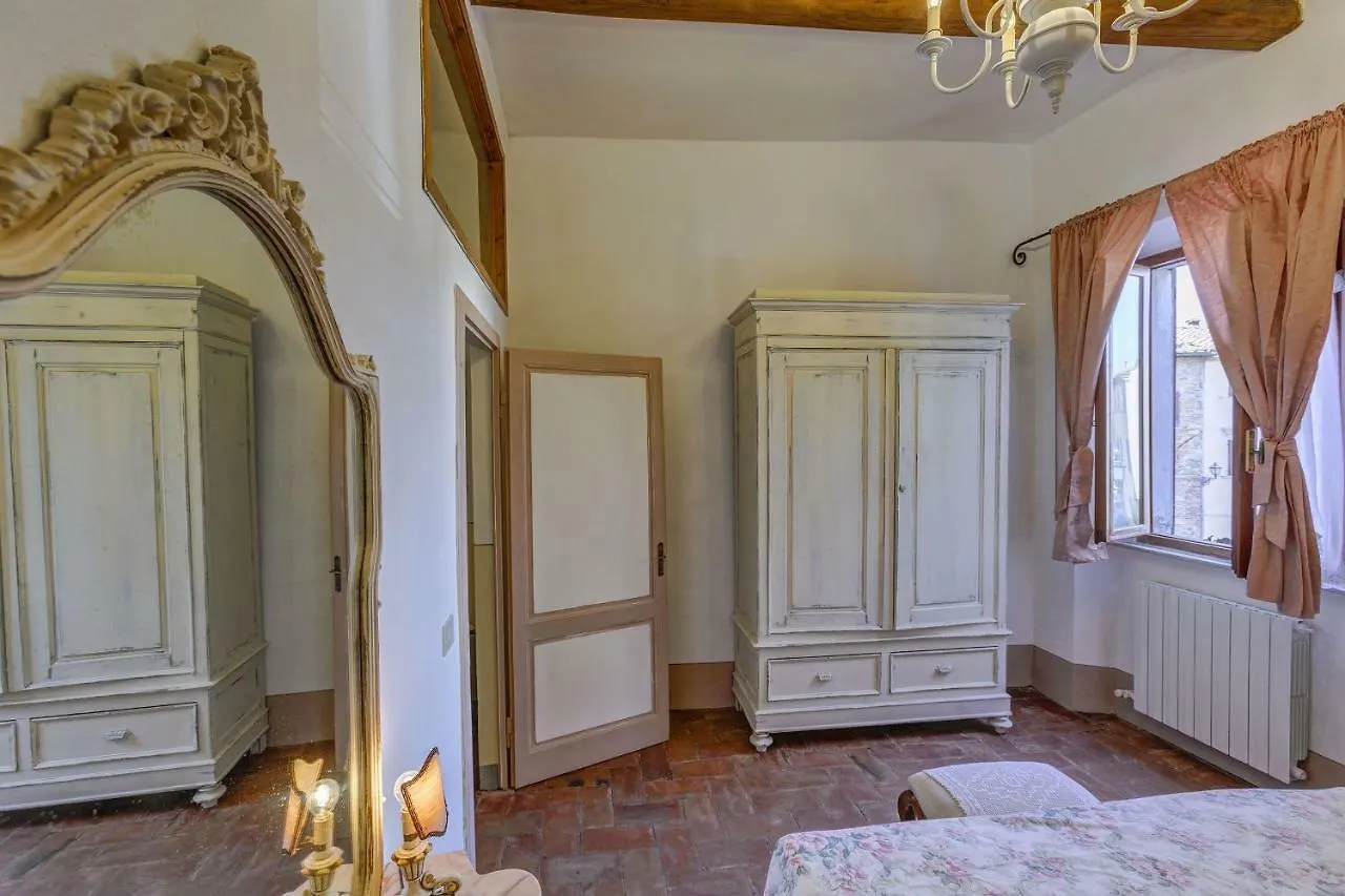 Appartamento casa il castello Gambassi Terme 0*,  Italia
